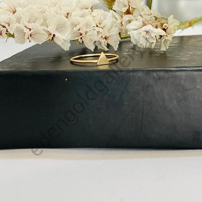 انگشتر طرح مثلث