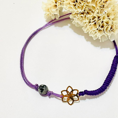 دستبند طرح گل 6 پر طلا ۱۸ عیار