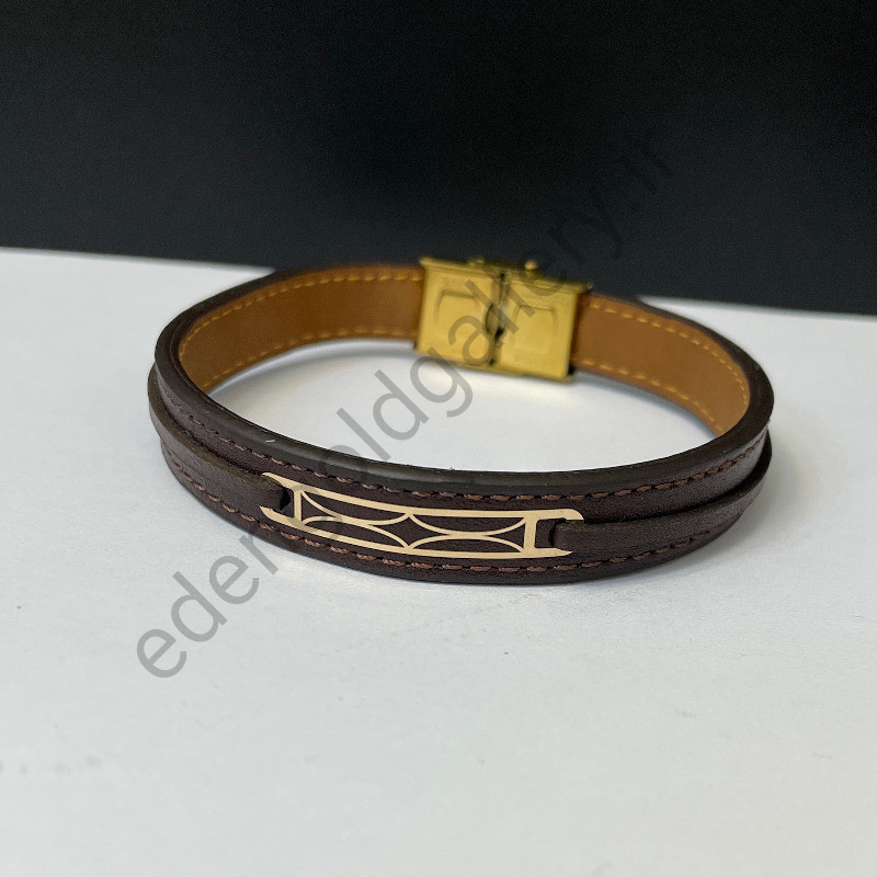 دستبند مردانه چرم