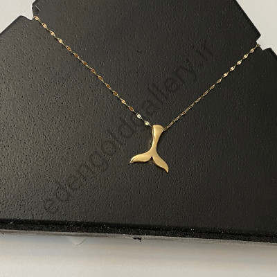 پلاک طلا دم نهنگ